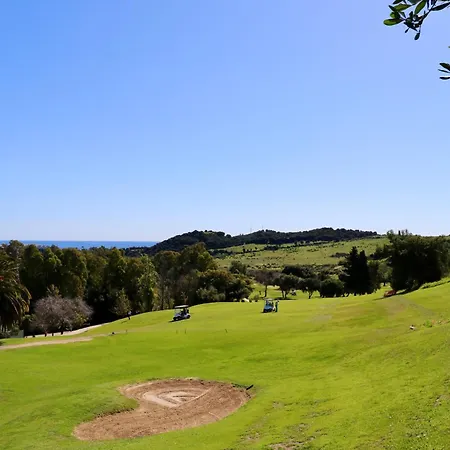 Golf Resort, Pool, Bbq, Massive Sunny Terrace With Mountain Views Apartment Estepona