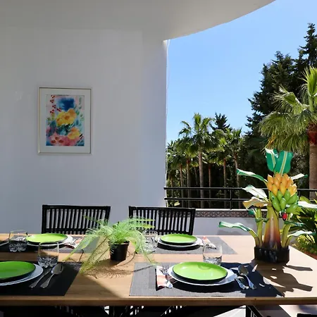 Golf Resort, Pool, Bbq, Massive Sunny Terrace With Mountain Views Apartment Estepona