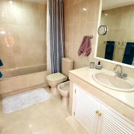 Apartment Golf Resort, Pool, Bbq, Massive Sunny Terrace With Mountain Views *