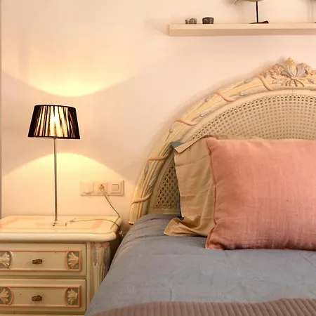 شقة Golf Resort, Pool, Bbq, Massive Sunny Terrace With Mountain Views