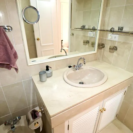 דירה Golf Resort, Pool, Bbq, Massive Sunny Terrace With Mountain Views אסטפונה