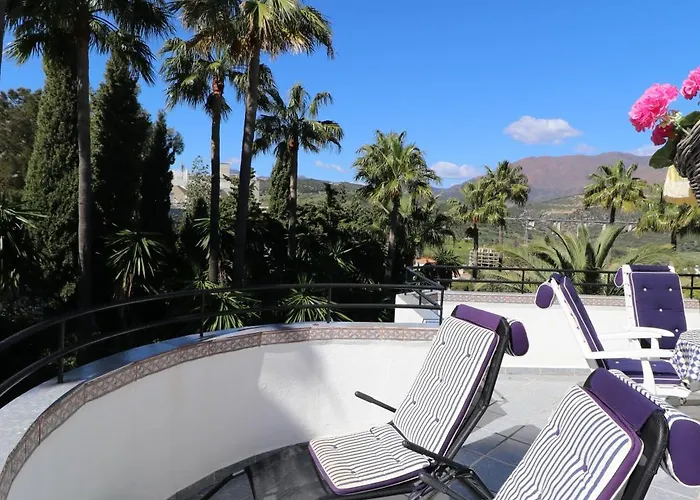 Golf Resort, Pool, Bbq, Massive Sunny Terrace With Mountain Views *