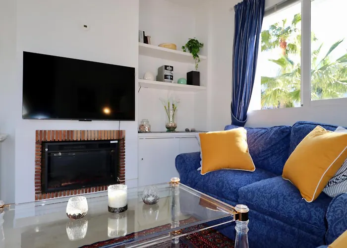 Apartment Golf Resort, Pool, Bbq, Massive Sunny Terrace With Mountain Views *