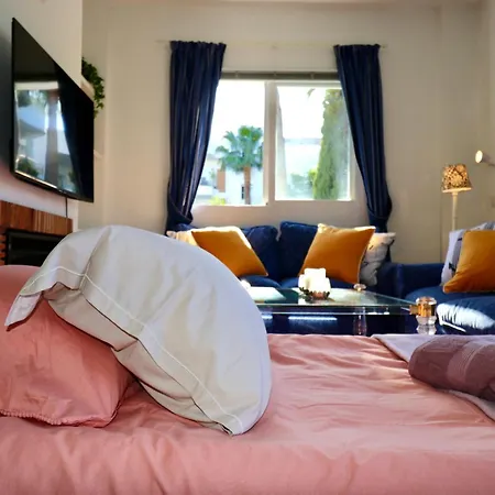 Golf Resort, Pool, Bbq, Massive Sunny Terrace With Mountain Views * 에스테포나