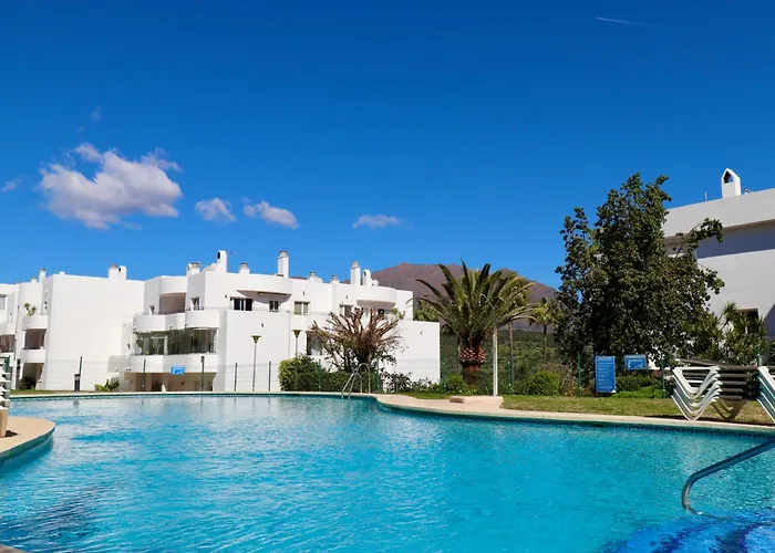 Golf Resort, Pool, Bbq, Massive Sunny Terrace With Mountain Views 아파트 *