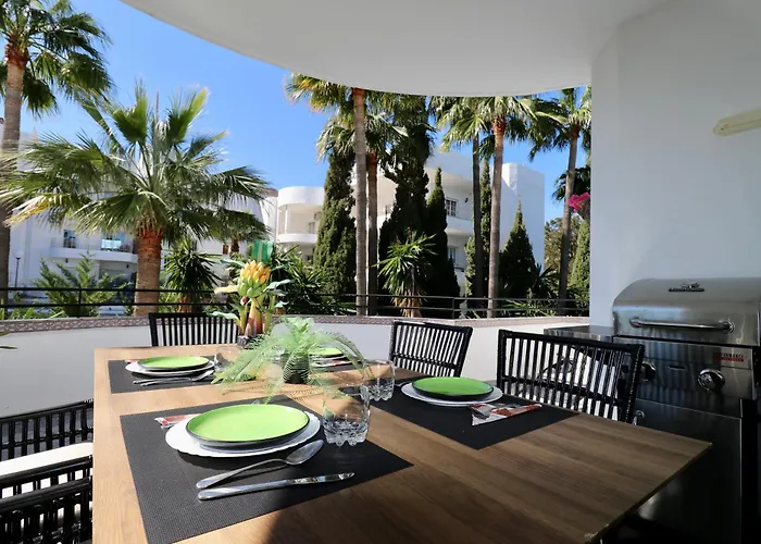 Golf Resort, Pool, Bbq, Massive Sunny Terrace With Mountain Views * 에스테포나