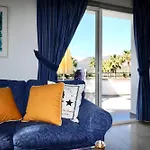 Golf Resort, Pool, Bbq, Massive Sunny Terrace With Mountain Views Apartmán